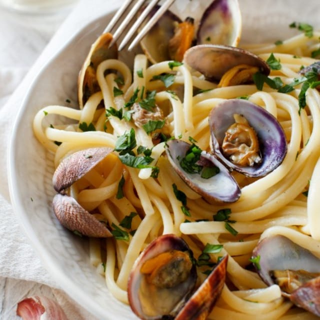 Pasta Vongole White.